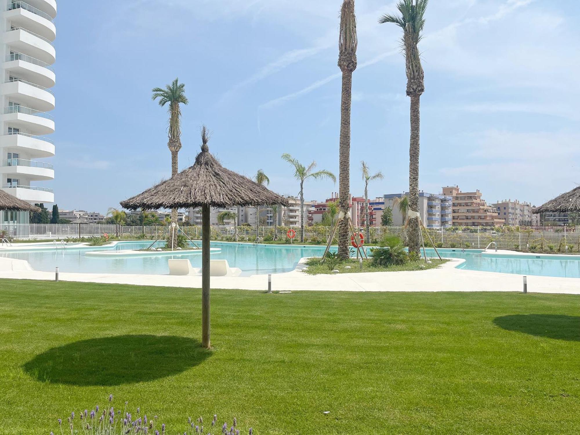 Global Properties, Apartamento De 2 Habitaciones Con Gran Terraza En Gran Canet Canet d'En Berenguer Extérieur photo